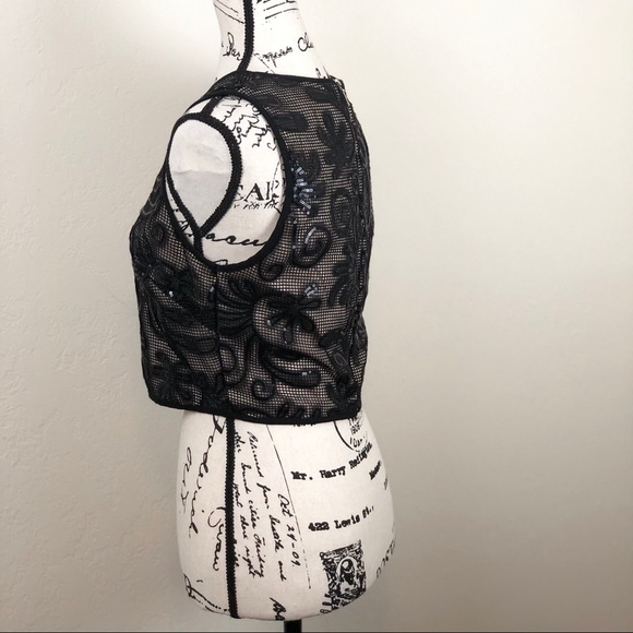 Sienna Sky Black Floral Sequin Crop Top Sz Medium - Picture 10 of 13